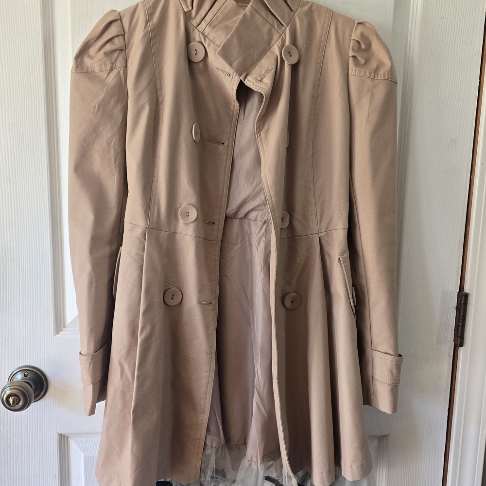 Elegant Tan Women's Coat
